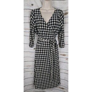 SOLD....Jones New York Houndstooth Wrap Dress 14 Jersey Knit Womens Midi Classic